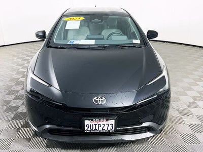 2025 Toyota Prius LE
