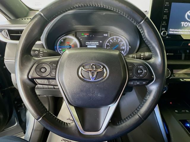 2022 Toyota Venza XLE