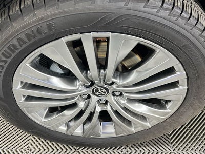 2022 Toyota Venza XLE