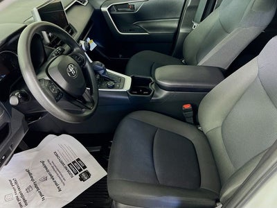 2024 Toyota RAV4 Hybrid LE