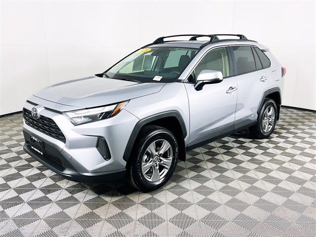 2025 Toyota RAV4 Hybrid LE