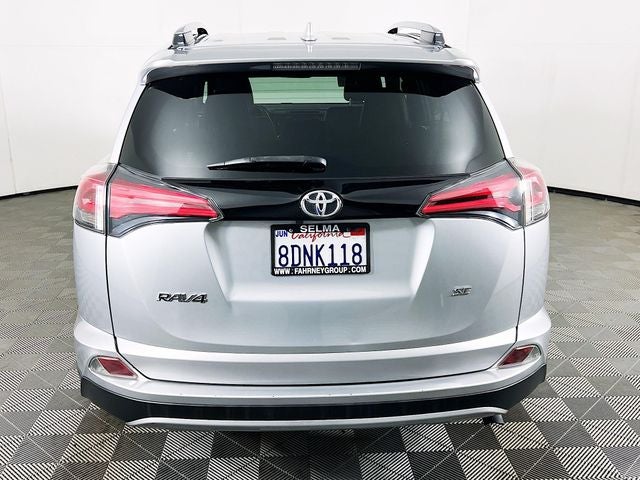2018 Toyota RAV4 SE