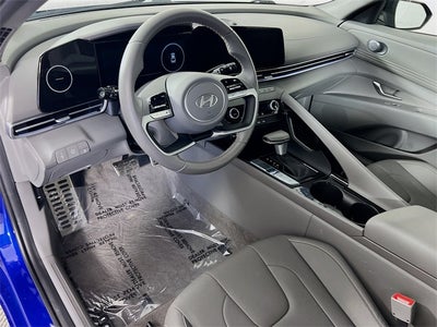 2025 Hyundai Elantra Hybrid SEL Sport