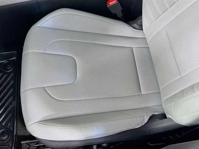2024 Hyundai Elantra Hybrid Limited