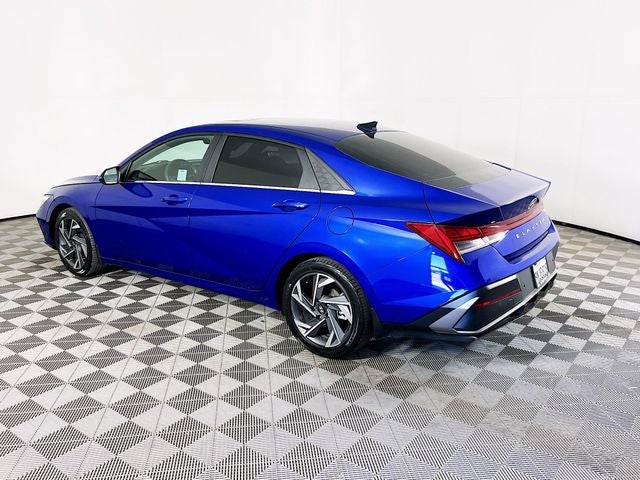 2024 Hyundai Elantra Hybrid Limited