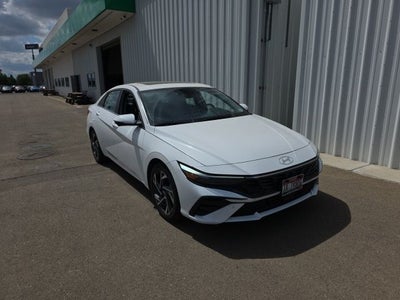 2024 Hyundai Elantra Limited