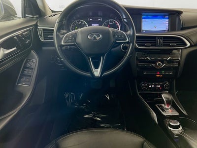 2018 INFINITI QX30 Premium