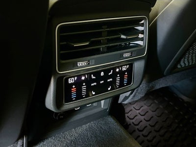 2023 Audi Q7 55 Premium Plus quattro