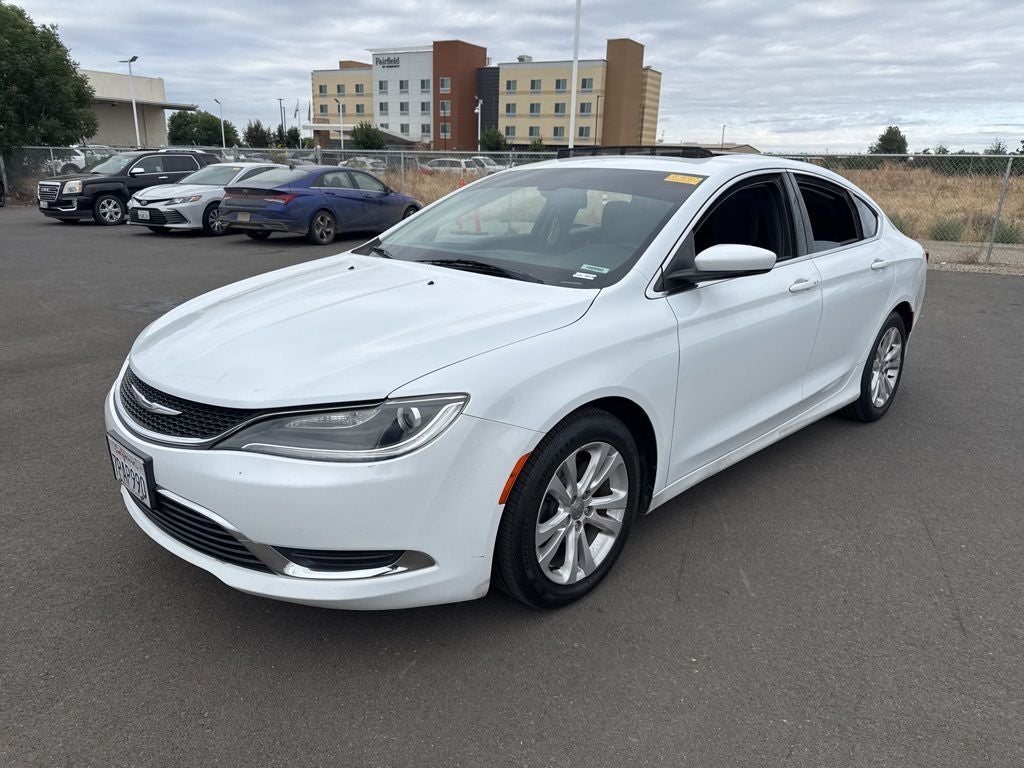 2016 Chrysler 200 Limited