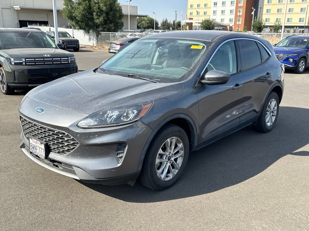 2021 Ford Escape Hybrid SE