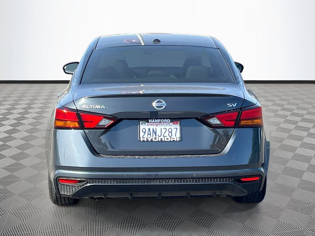 2022 Nissan Altima 2.5 SV