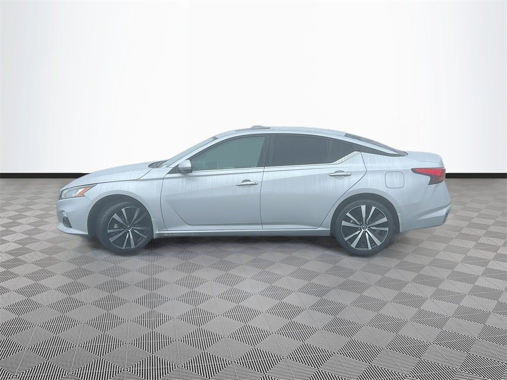 2021 Nissan Altima 2.5 Platinum