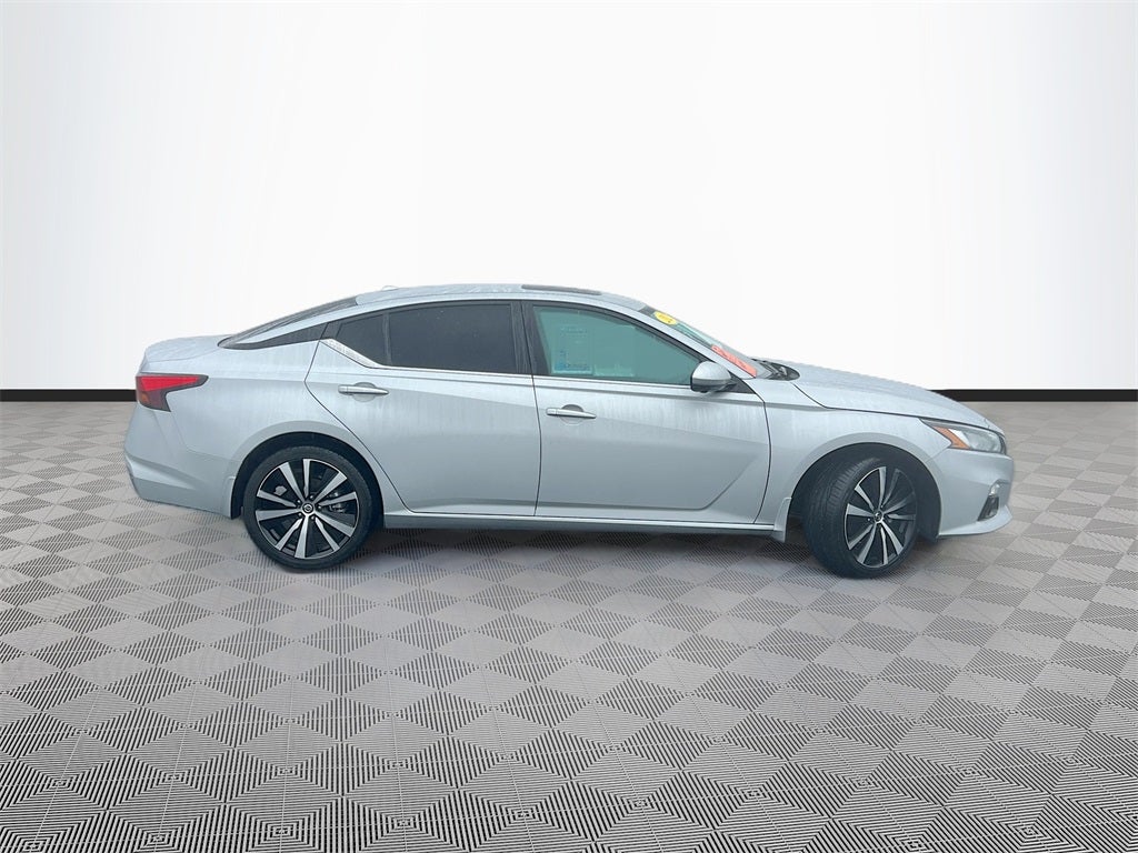 2021 Nissan Altima 2.5 Platinum