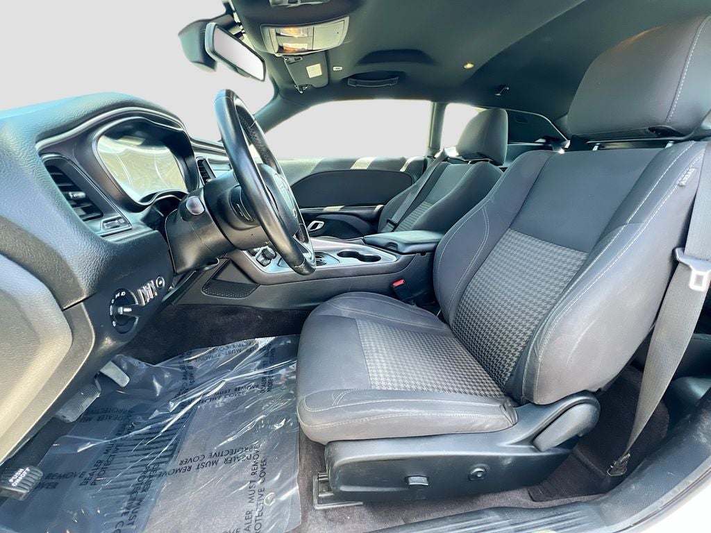 2019 Dodge Challenger SXT