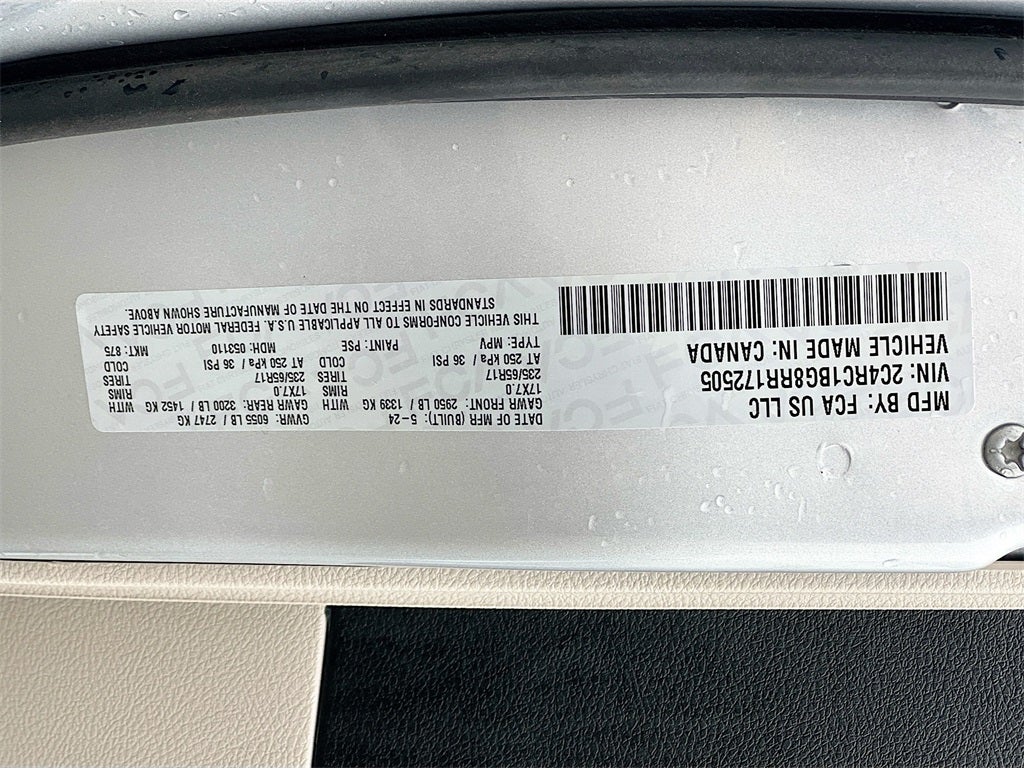 2024 Chrysler Pacifica Touring L