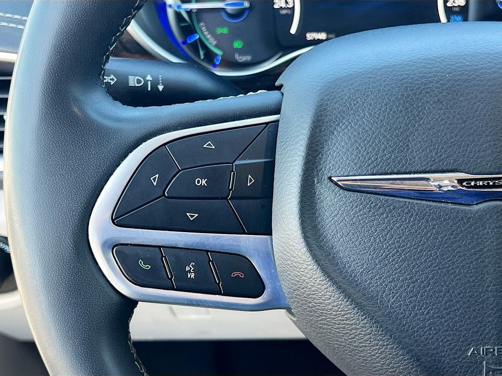 2023 Chrysler Pacifica Hybrid Limited