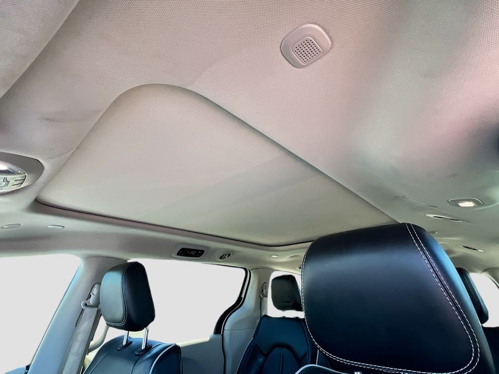 2023 Chrysler Pacifica Hybrid Limited