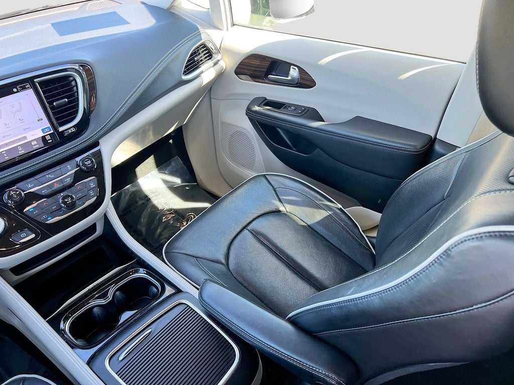 2023 Chrysler Pacifica Hybrid Limited