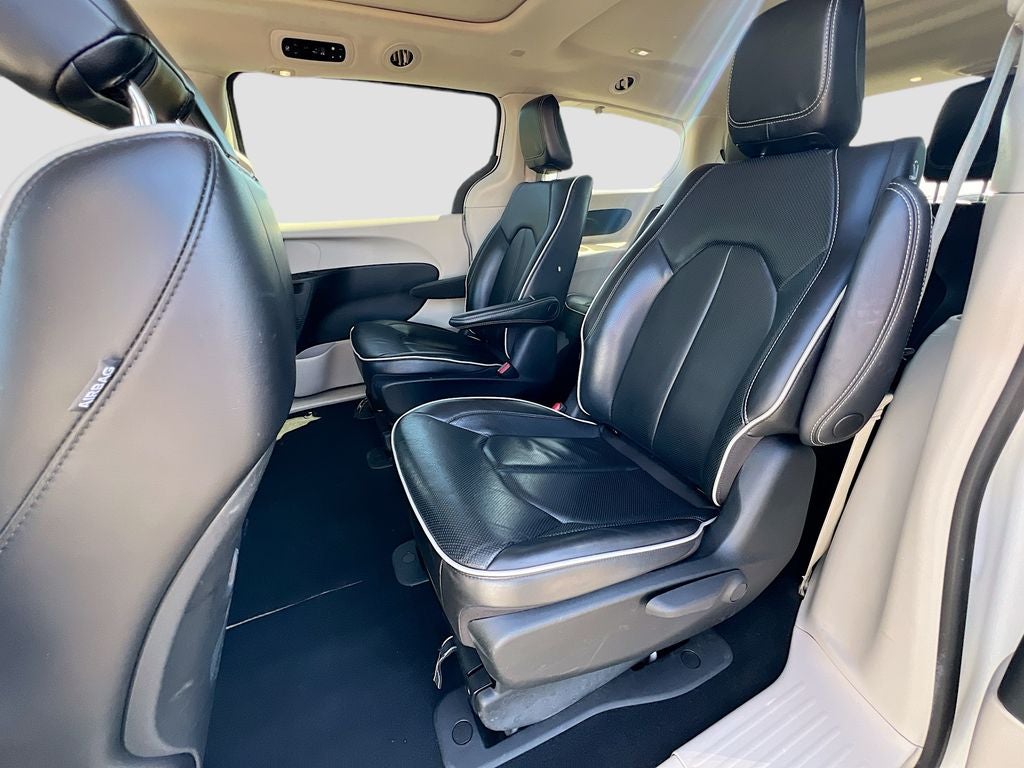 2023 Chrysler Pacifica Hybrid Limited
