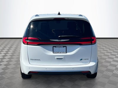 2023 Chrysler Pacifica Hybrid Limited