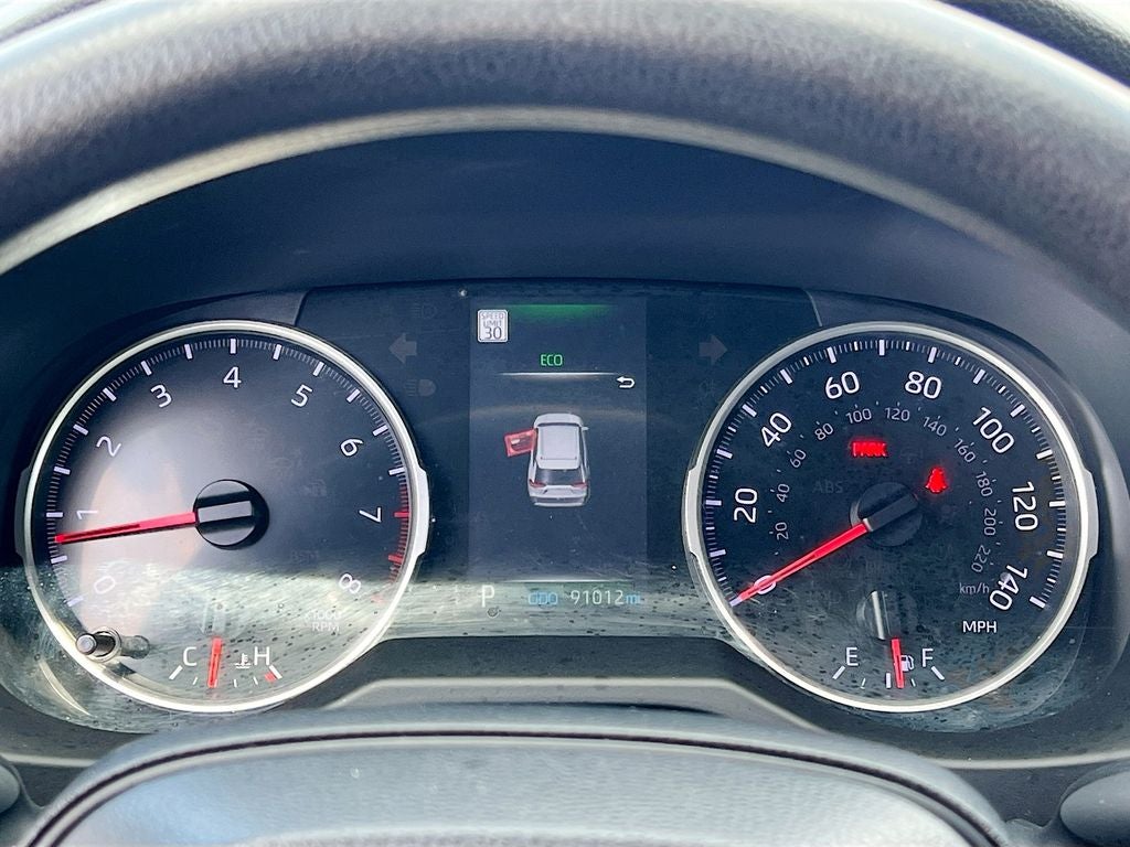 2022 Toyota RAV4 LE