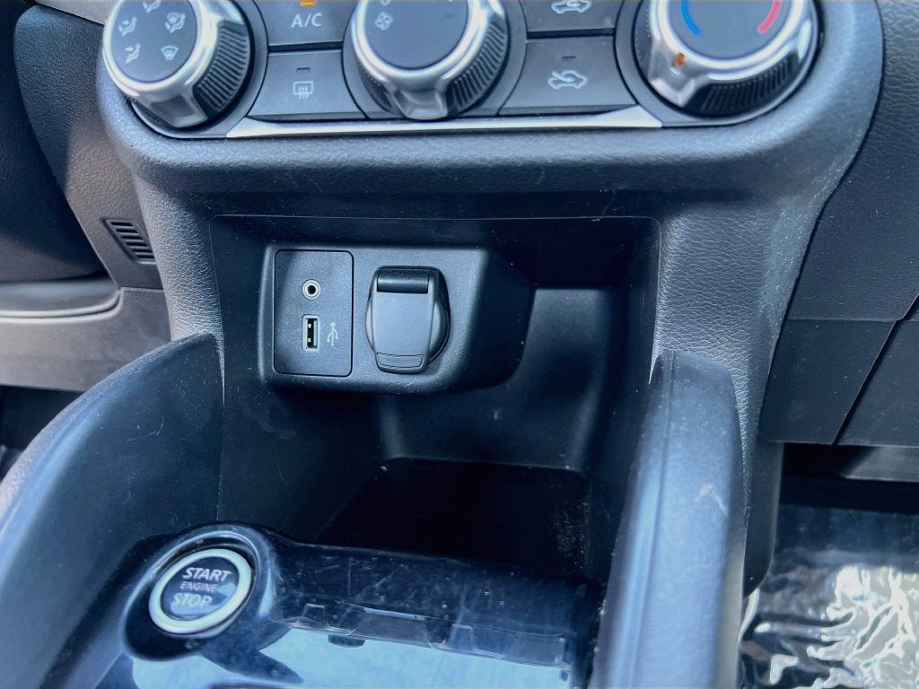2021 Nissan Versa 1.6 SV