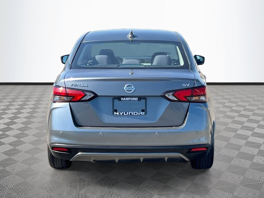 2021 Nissan Versa 1.6 SV