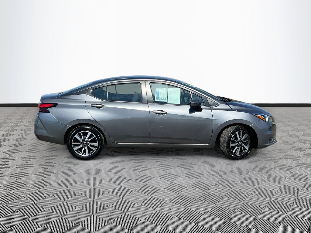 2021 Nissan Versa 1.6 SV