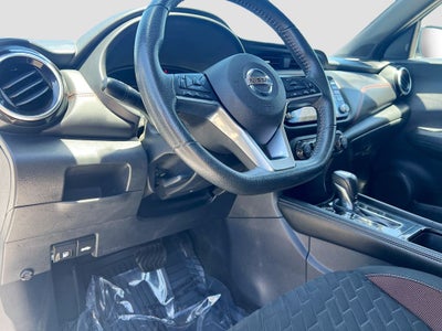 2021 Nissan Kicks SR