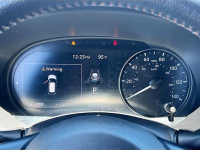 2021 Nissan Kicks SR