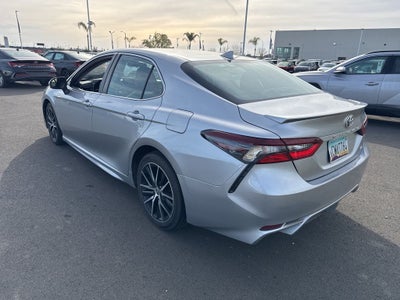 2024 Toyota Camry SE
