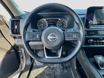 2023 Nissan Pathfinder S