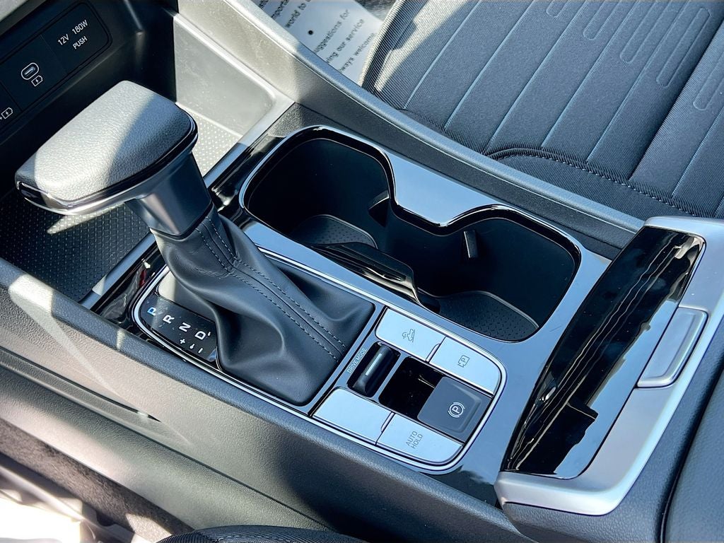 2025 Hyundai Santa Cruz SE