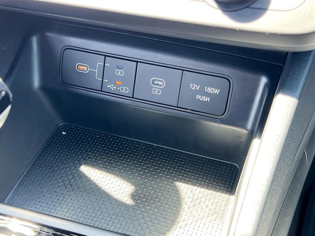 2025 Hyundai Santa Cruz SE
