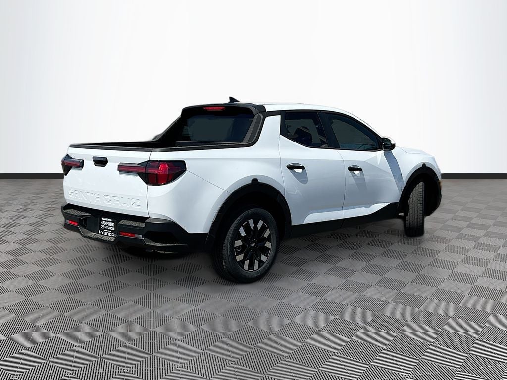 2025 Hyundai Santa Cruz SE