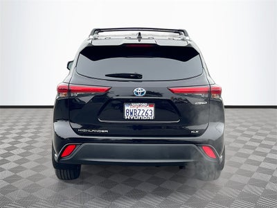 2021 Toyota Highlander Hybrid XLE