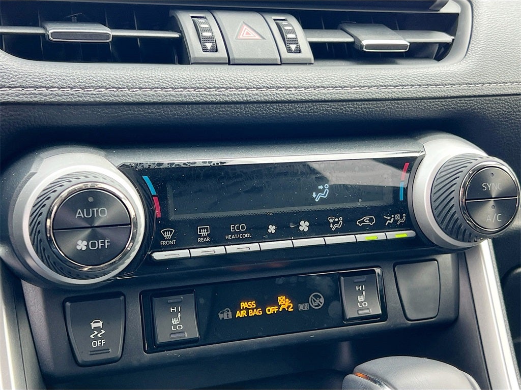 2025 Toyota RAV4 Hybrid XLE Premium