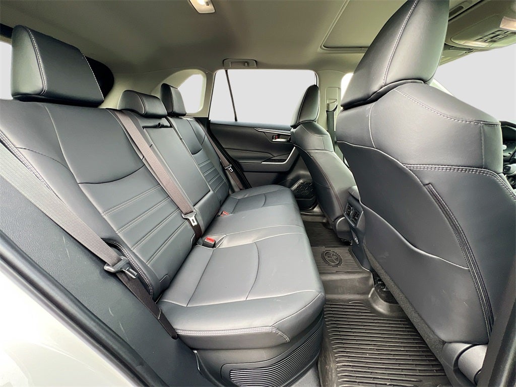 2025 Toyota RAV4 Hybrid XLE Premium