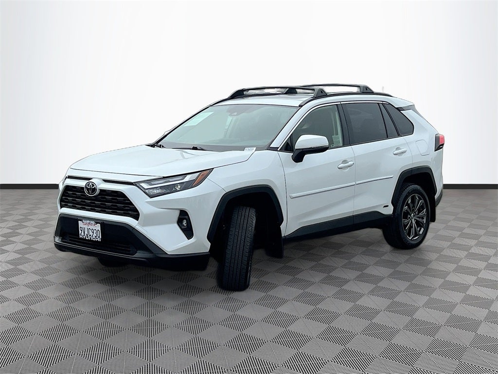 2025 Toyota RAV4 Hybrid XLE Premium