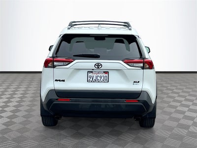 2025 Toyota RAV4 Hybrid XLE Premium