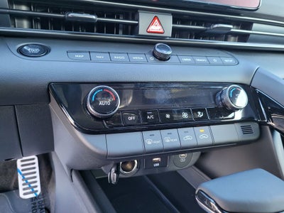 2025 Hyundai Elantra Hybrid SEL Sport