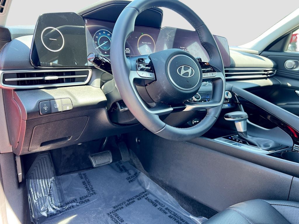 2025 Hyundai Elantra Hybrid Limited