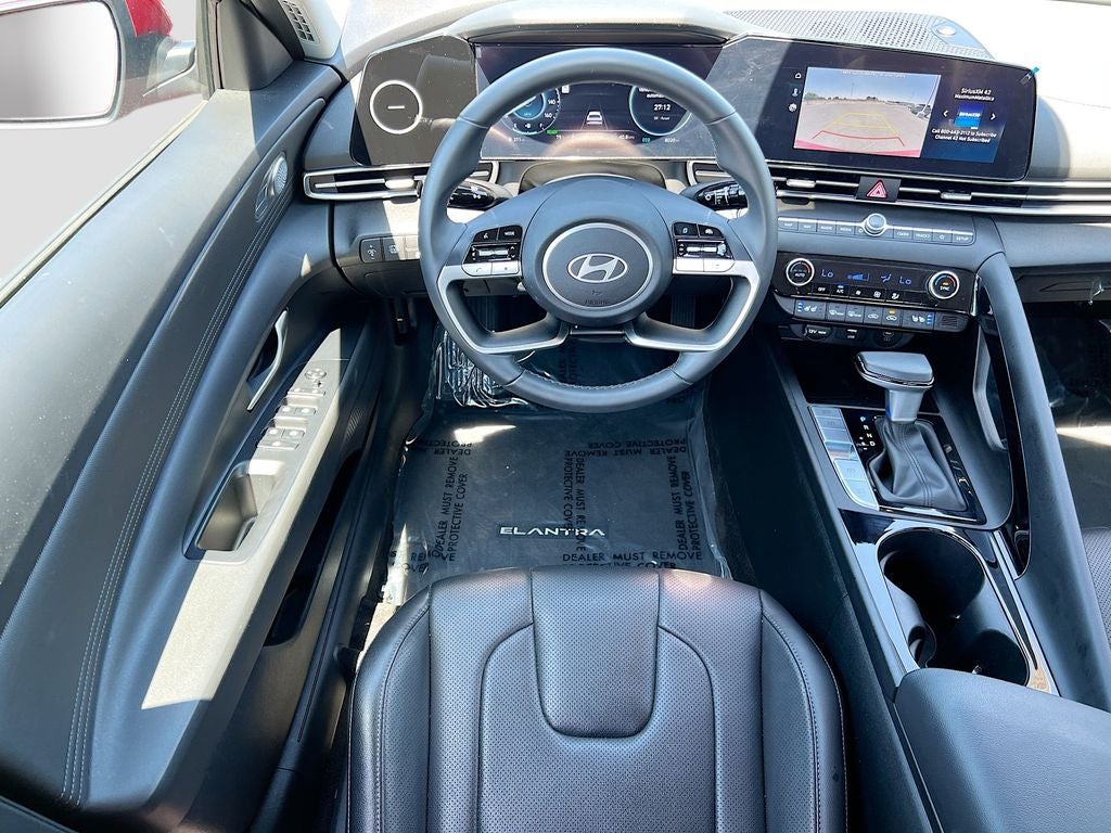 2025 Hyundai Elantra Hybrid Limited