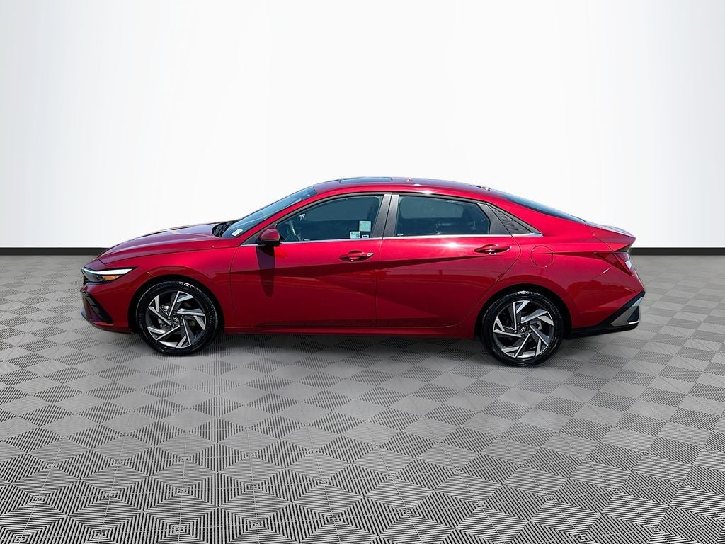 2025 Hyundai Elantra Hybrid Limited