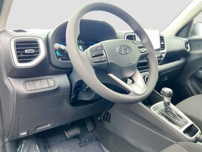 2026 Hyundai Venue SE