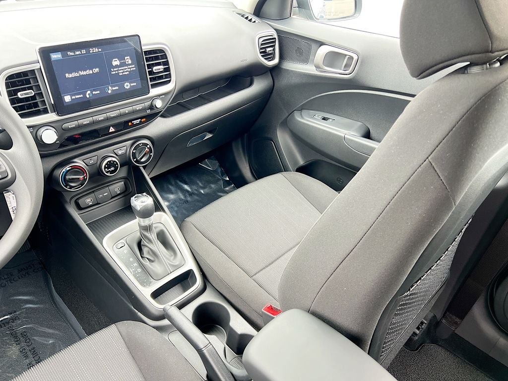 2026 Hyundai Venue SE
