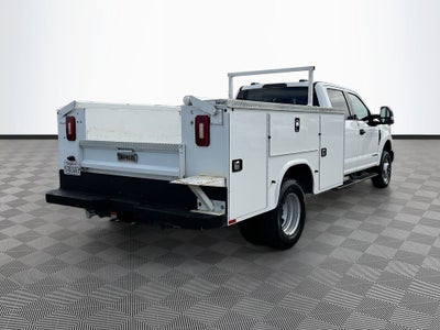2022 Ford F-350SD XLT DRW
