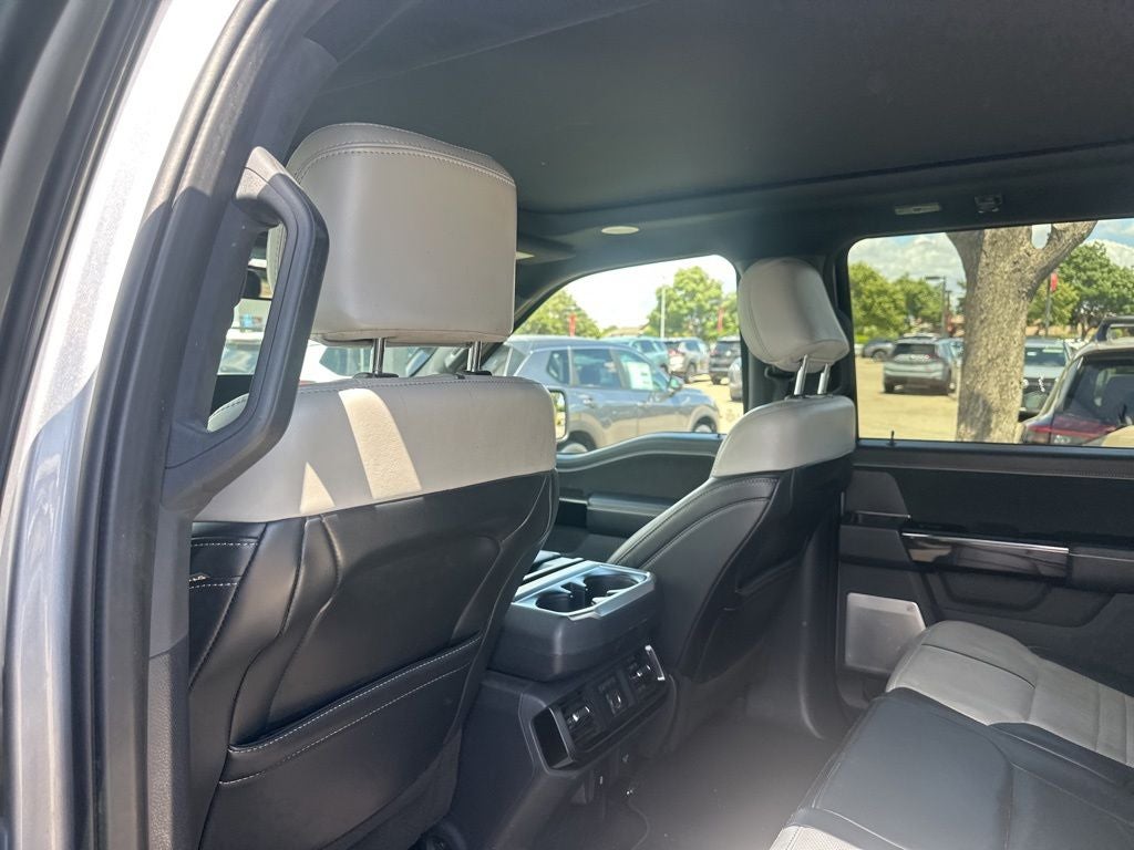 2023 Ford F-150 Lightning Platinum