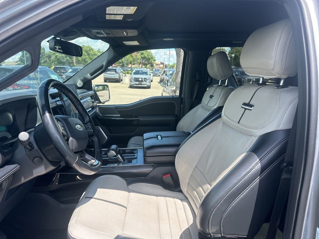 2023 Ford F-150 Lightning Platinum