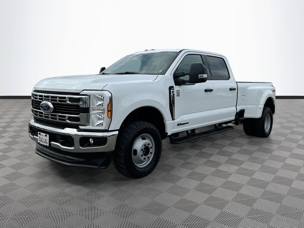 2025 Ford F-350SD XLT DRW